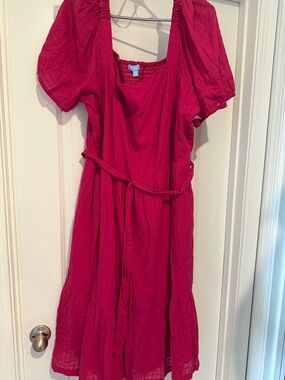 Plus size Fuchsia Puff-Sleeve Dress with Waist Tie
